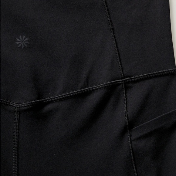 Athleta Salutation Stash 7/8 Tight - Picture 3 of 5
